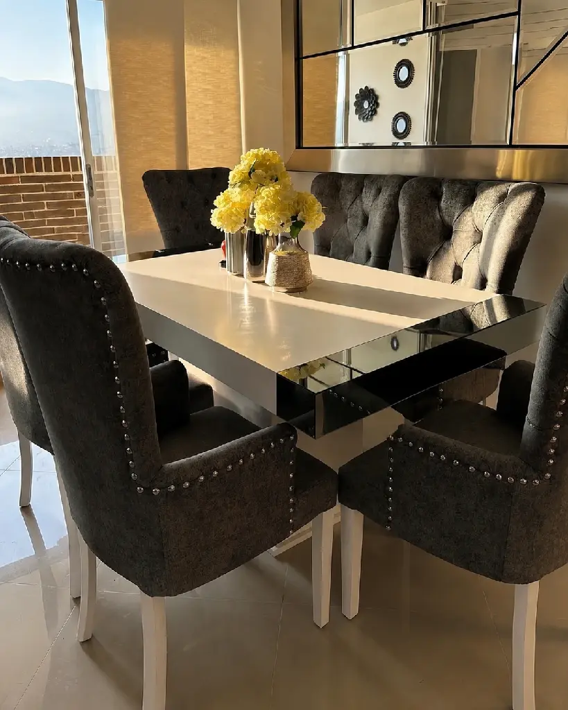Comedor Crystal 02.webp