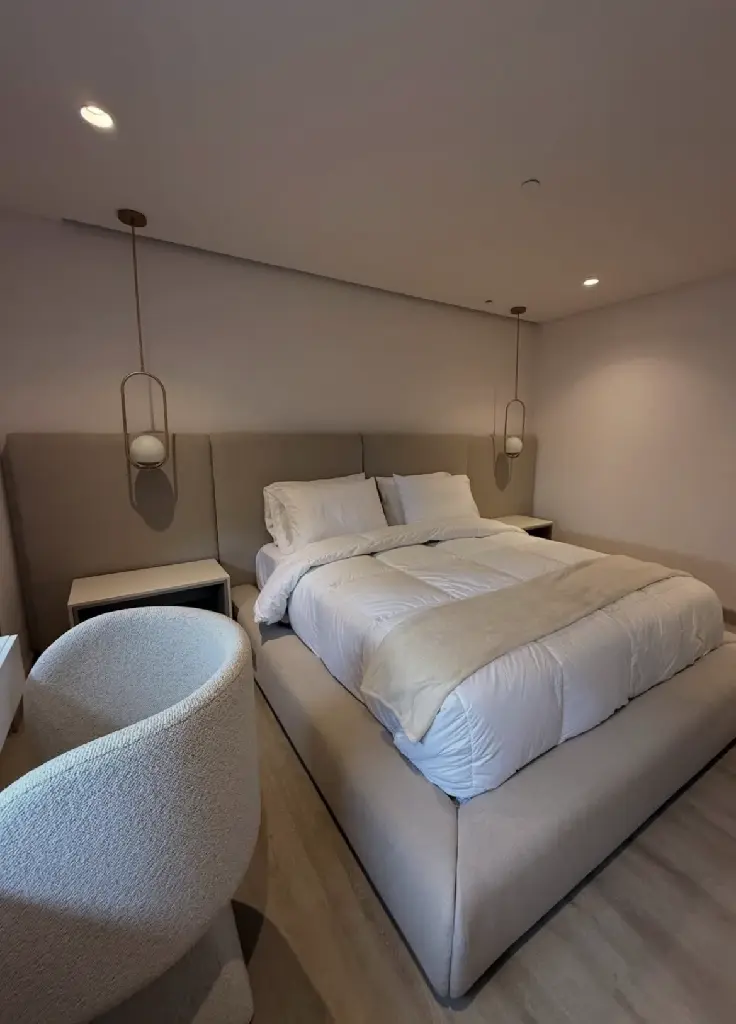Cama Milán 02.webp