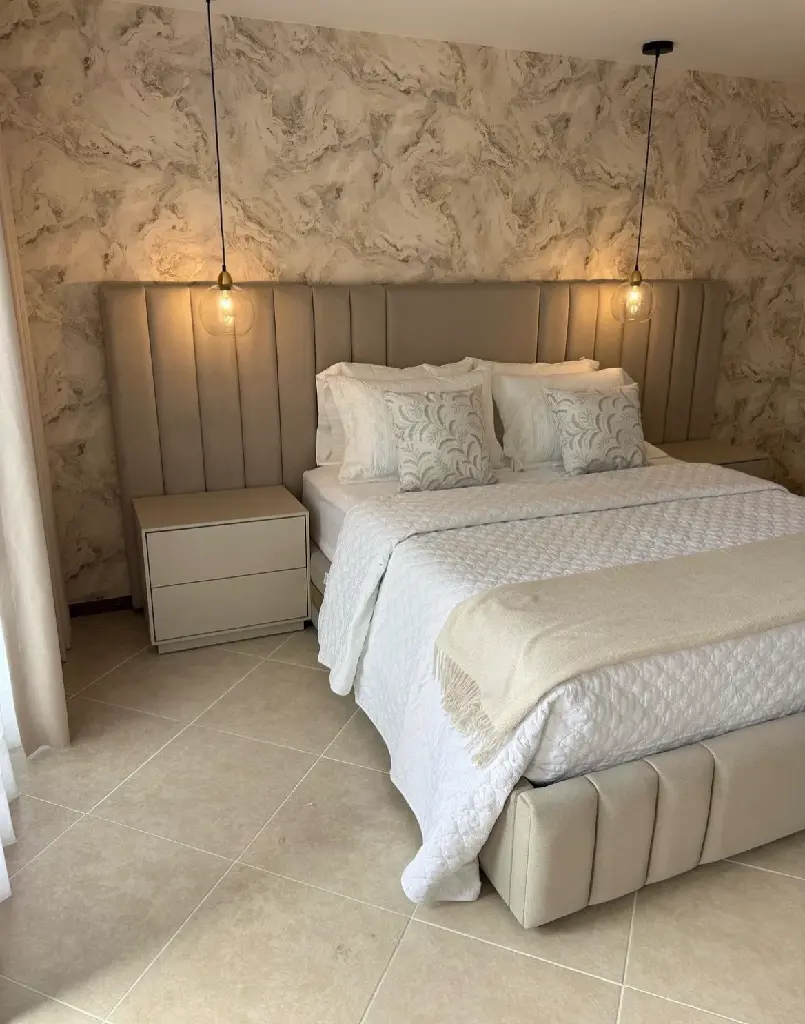 Cama Charlotte 02.webp