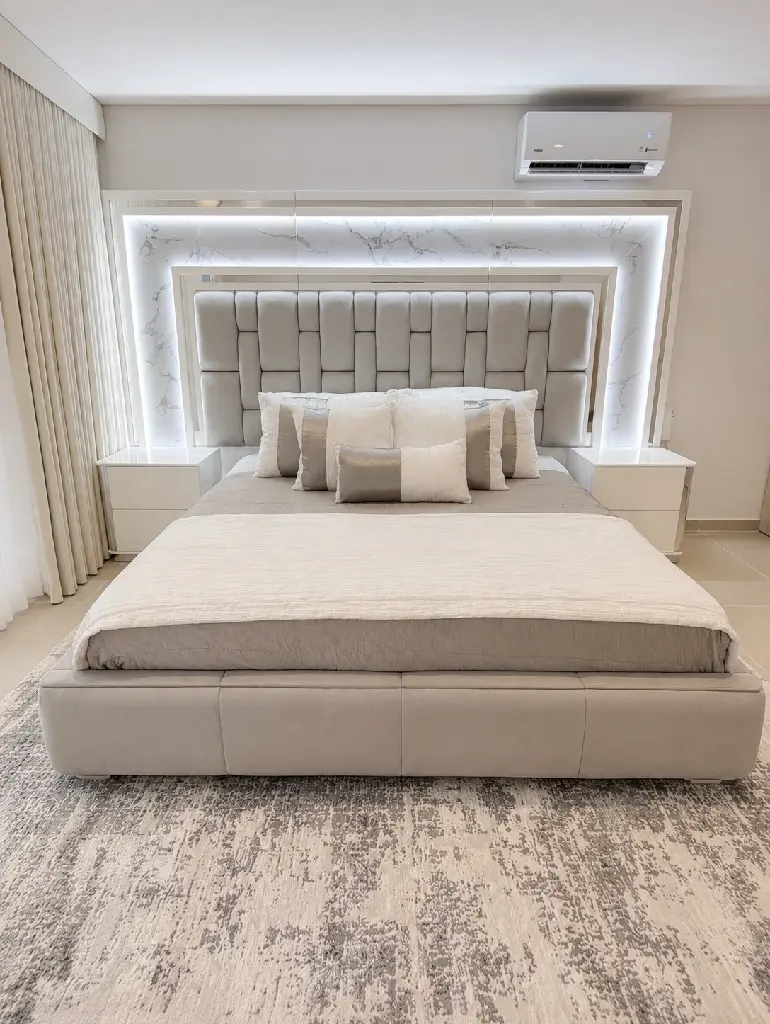 Cama Rolex acabado mármol 03.webp