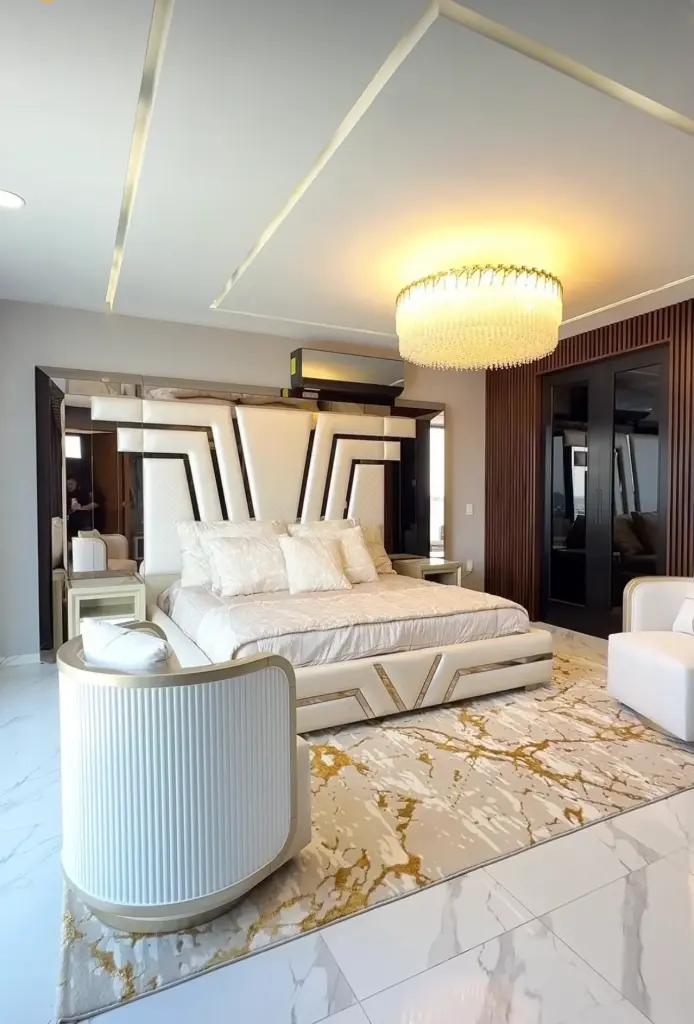 Cama V-Line